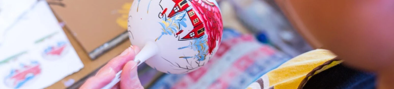 Bombki na choinkę - jakie wybrać w 2024