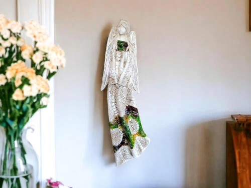 Anioł Genesis - wiszący zielony ciemny brąz  -  55 x 20 cm figurka dekoracyjna gipsowa