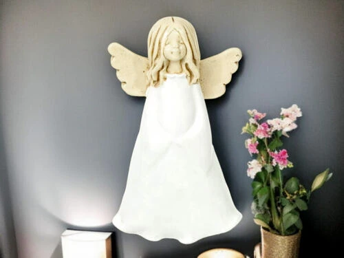 Anioł Monica - biała -  18 x 10 cm figurka dekoracyjna gipsowa