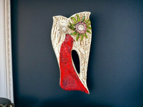 Anioł Xenylla - czerwony -  figurka dekoracyjna gipsowa 31 x 16 cm