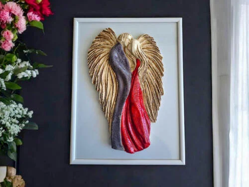 Zakochane Anioły + ramka - wiszące czerwone -  35 x 21 cm figurka dekoracyjna gipsowa