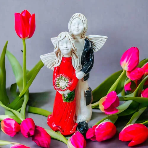 Anioł Allen & Alice - czerwony -  25 x 14 cm figurka dekoracyjna gipsowa