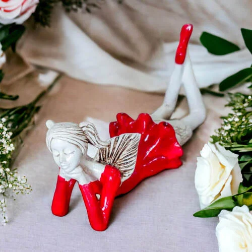 Aniołek Dixie - czerwony -  15 cm figurka dekoracyjna gipsowa