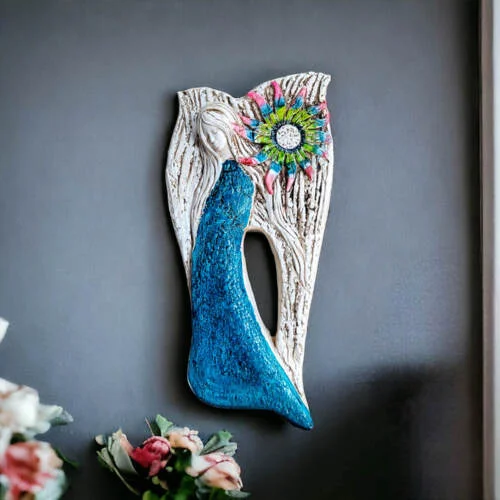 Anioł Xenylla - turkus -  figurka dekoracyjna gipsowa 31 x 16 cm