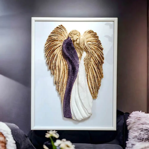 Zakochane Anioły + ramka - wiszące biało liliowe -  35 x 21 cm figurka dekoracyjna gipsowa