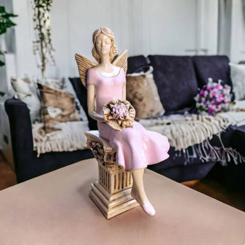 Anioł Pauline - różowy -  20 x 9 cm figurka dekoracyjna gipsowa