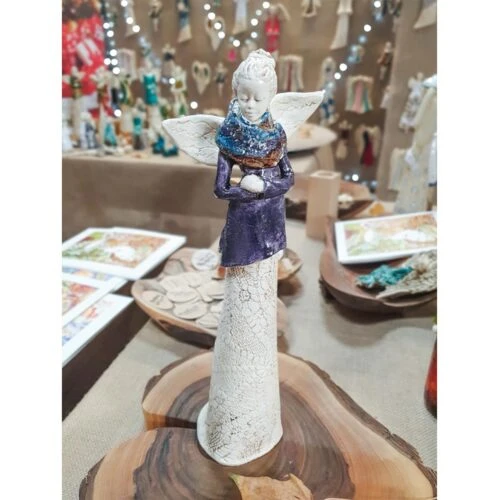 Anioł Catherine - fiolet -  35 x 15 cm figurka dekoracyjna gipsowa