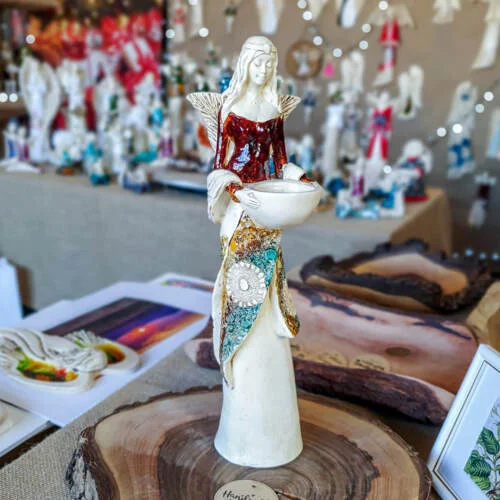 Anioł Florence - brąz jasny -  32 x 15 cm figurka dekoracyjna gipsowa