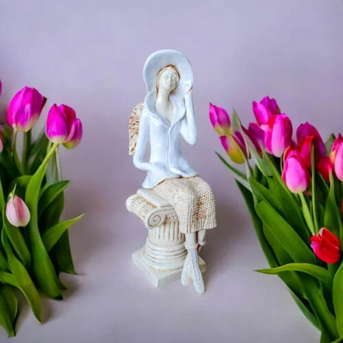 Aniołek Megan - biały -  20 x 9 cm figurka dekoracyjna gipsowa