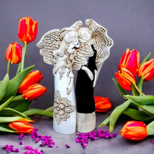 Anioł Nora & Ellie - biało czarne -  27 x 14 cm figurka dekoracyjna gipsowa