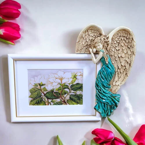 Anioł Andrea - turkus prawy -  19 x 11 cm figurka dekoracyjna gipsowa