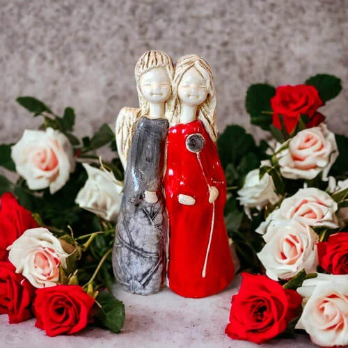 Anioły Apple & Ella - czerwony szary -  18 x 10 cm figurka dekoracyjna gipsowa