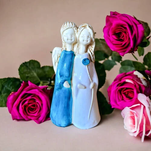 Anioł Apple & Ella - turkus -  18 x 10 cm figurka dekoracyjna gipsowa