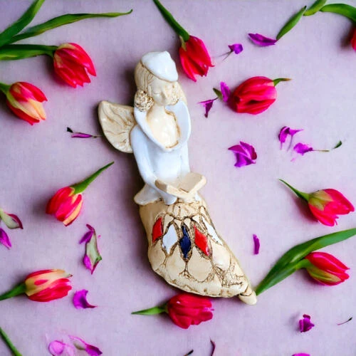 Aniołek Loretta - biały -  15 cm figurka dekoracyjna gipsowa