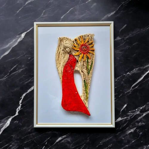 Anioł Xenylla + ramka - czerwony -  figurka dekoracyjna gipsowa 31 x 16 cm