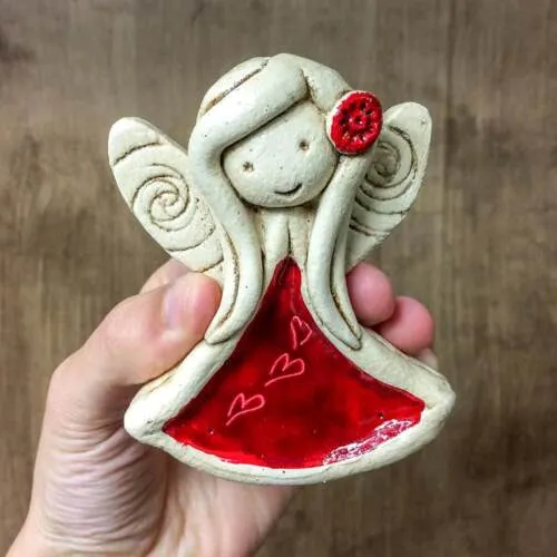 Liolinka Niunia - czerwona -  10 x 7 cm figurka dekoracyjna gipsowa