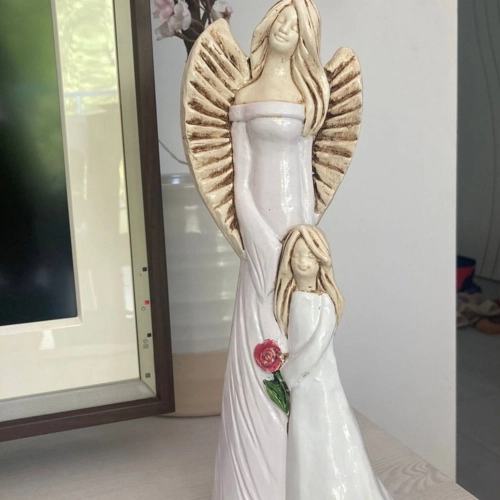 Anioł Hannah & Evelyn - różowy biały -  32 x 15 cm figurka dekoracyjna gipsowa